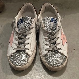 Golden goose sneakers gently worn
